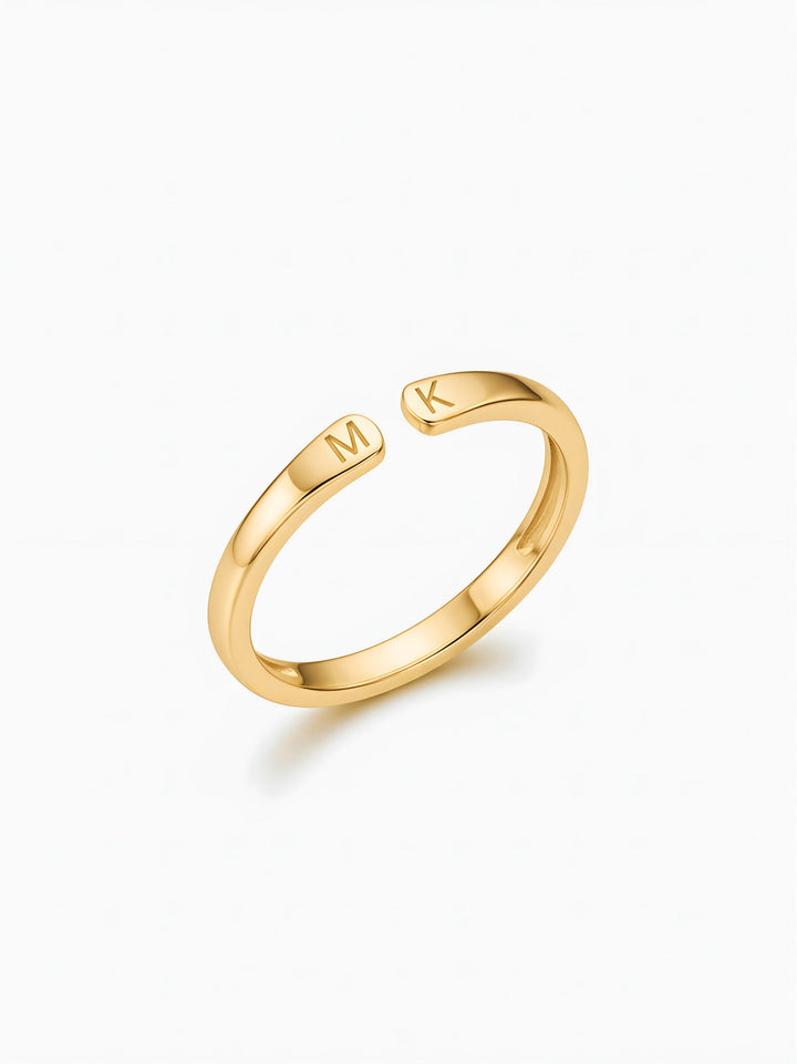 Amelia Initial Ring