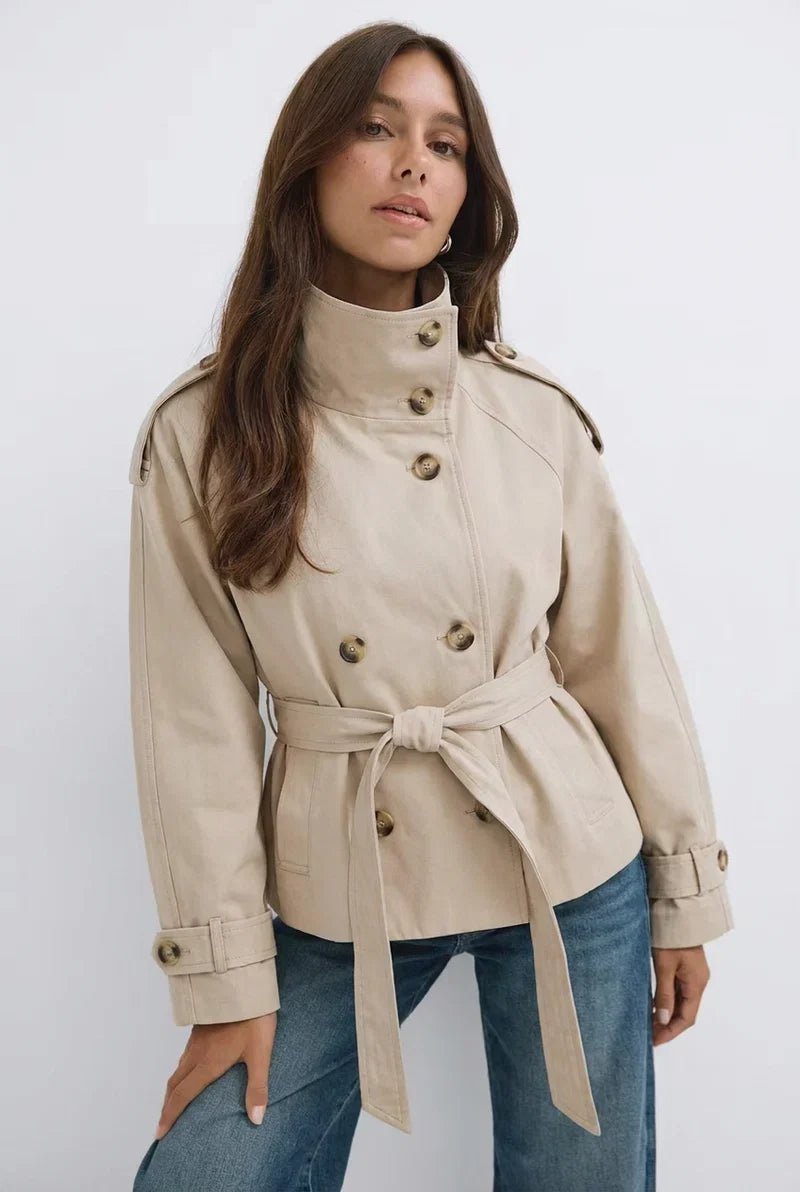 Eliana – Trench